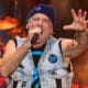 Bruce Dickinson sur scène, attendu en France pour trois concerts de sa tournée PsychoGod Tour 2027